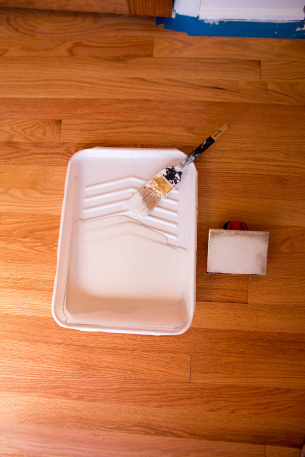 How To Paint Fiberglass Door and Oak Trim - How To Paint Fiberglass Door by home decor blogger DIY Decor Mom 