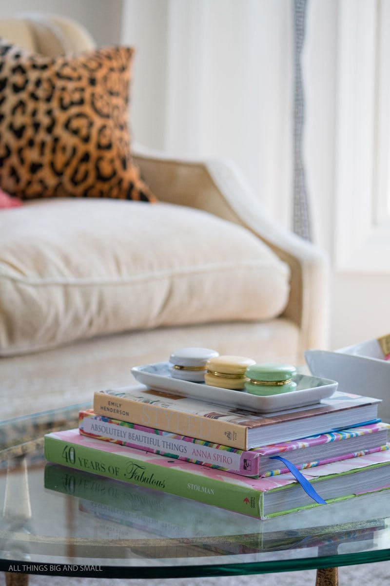 DIY Abstract Art | ALL THINGS BIG AND SMALL