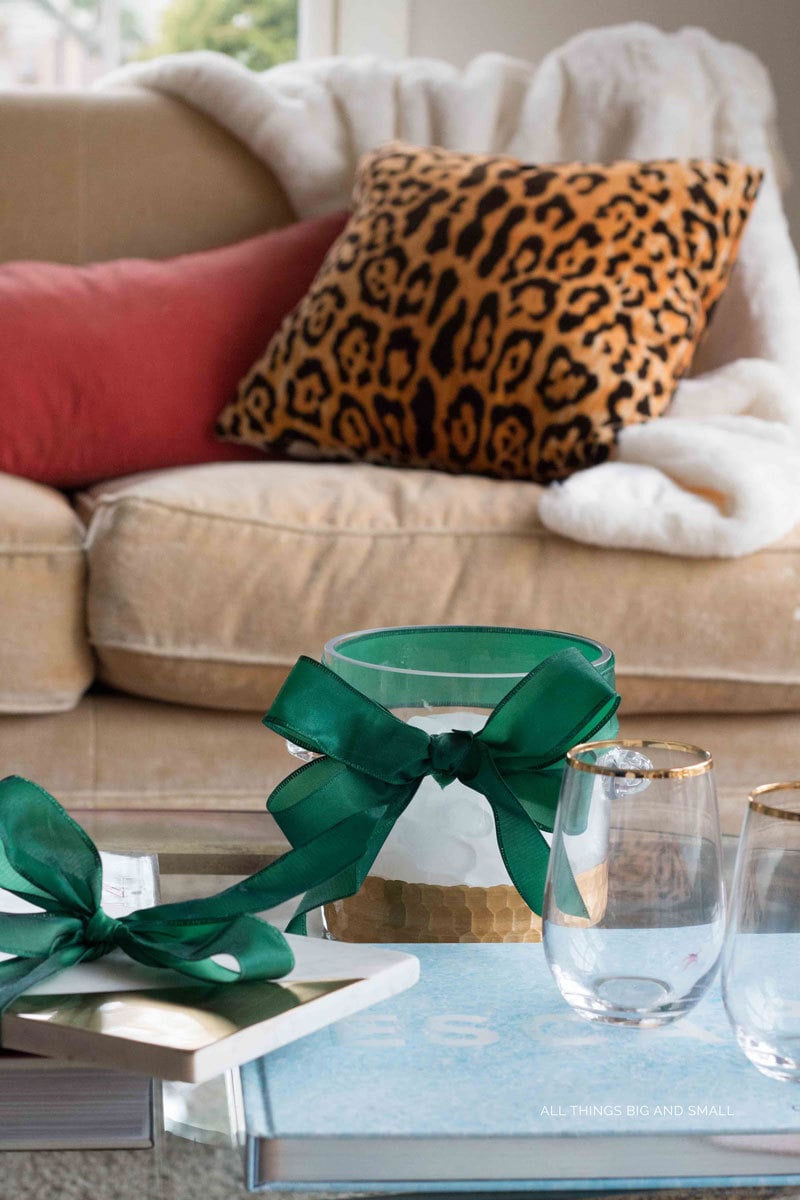 gifts for hostesses