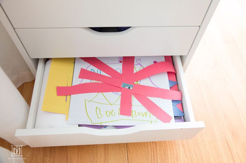 kids art storage--FINALLY get a handle on your kids art supplies!