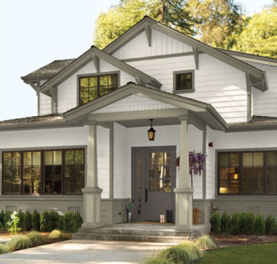 craftsman bungalow with BM 1547 trim