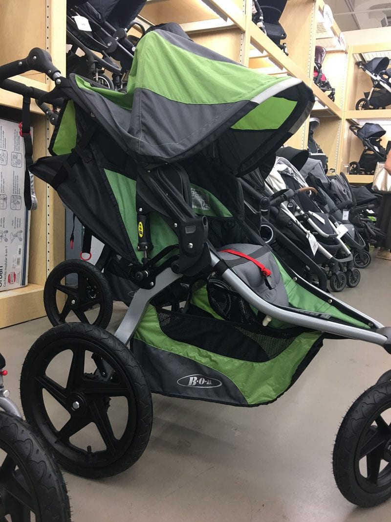 bob jogger flex in a store