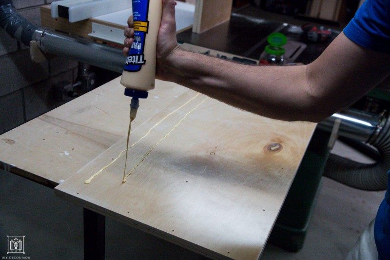 use wood glue on plywood to make a diy entry table