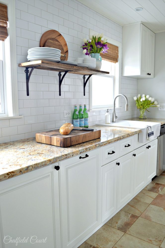 white painted kitchen cabinets using BM Cabinet paint by Chatfield Court