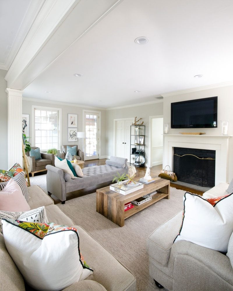 edgecomb gray family room by chronicles of home