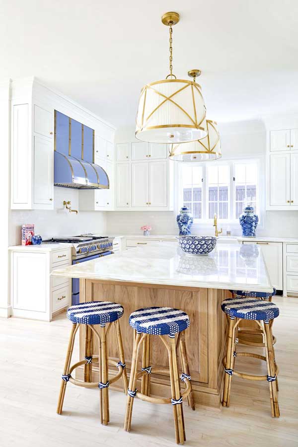 white dove kitchen with white cabinets