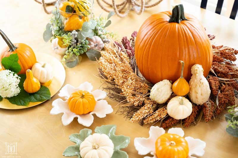 how to style a fall tablescape for autumn