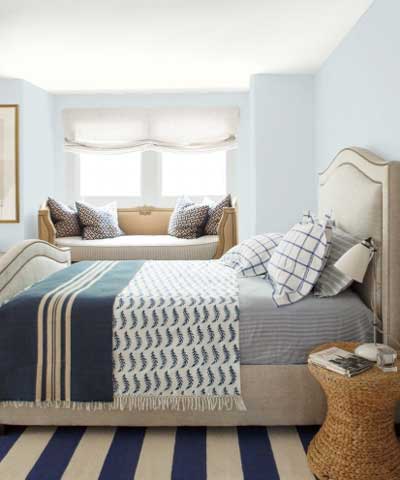 best light blue paint colors for your bedroom--benjamin moore blue veil painted walls