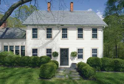 saltbox colonial with chantilly lace exterior