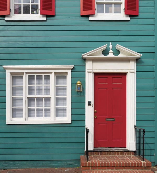 Sherwin-Williams Showstopper red front door