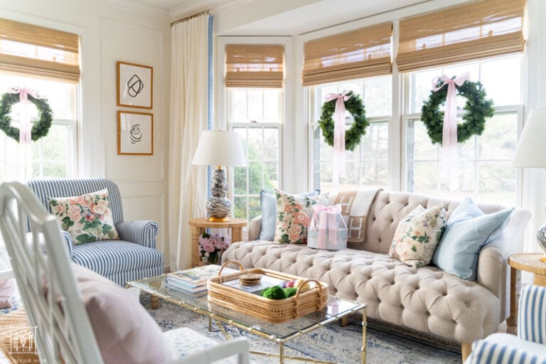 Pink and Blue Christmas Decor: Grandmillennial Christmas Tree - DIY ...